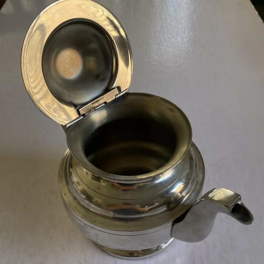 Woodbury Pewterers Elegant Silver Teapot Size 9.5” x 7” approximately